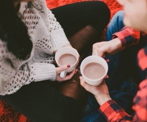 Unngå pinlig stillhet på daten – Vi lister opp samtaleemner!